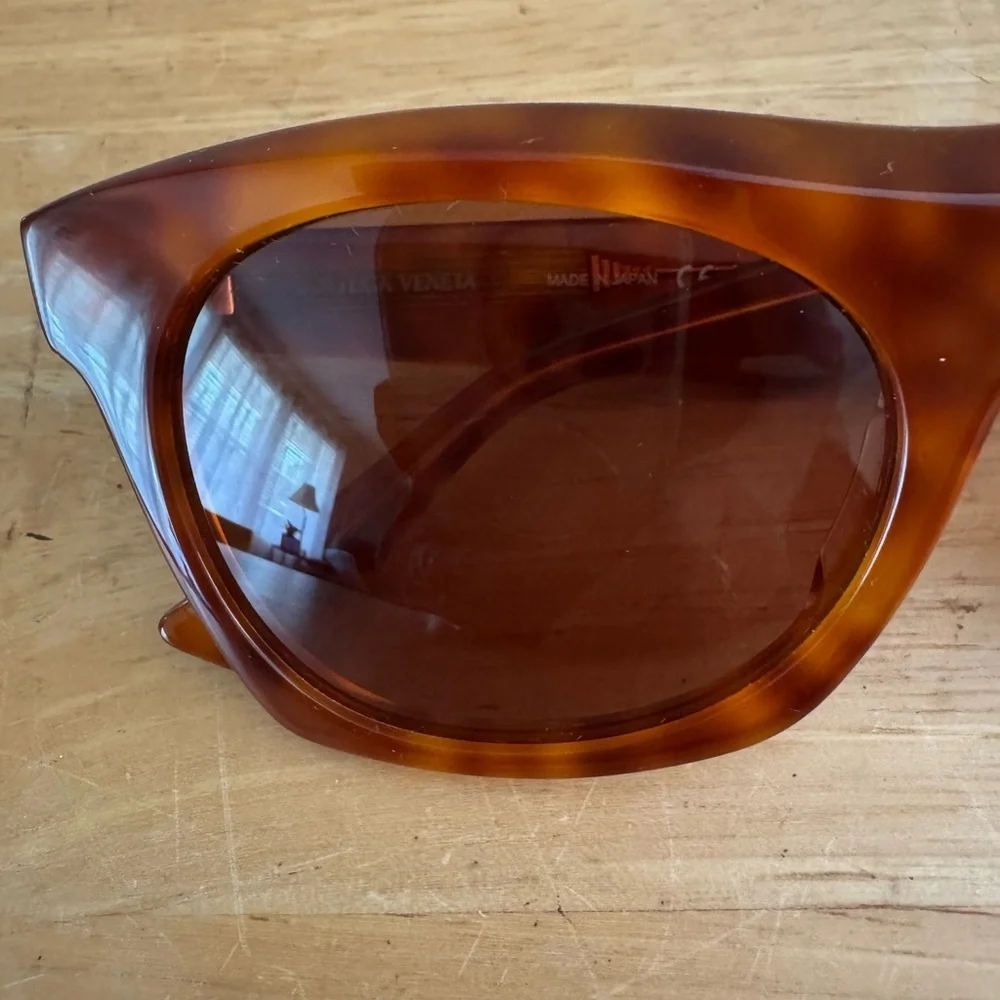Bottega Veneta Brown Rectangular Sunglasses